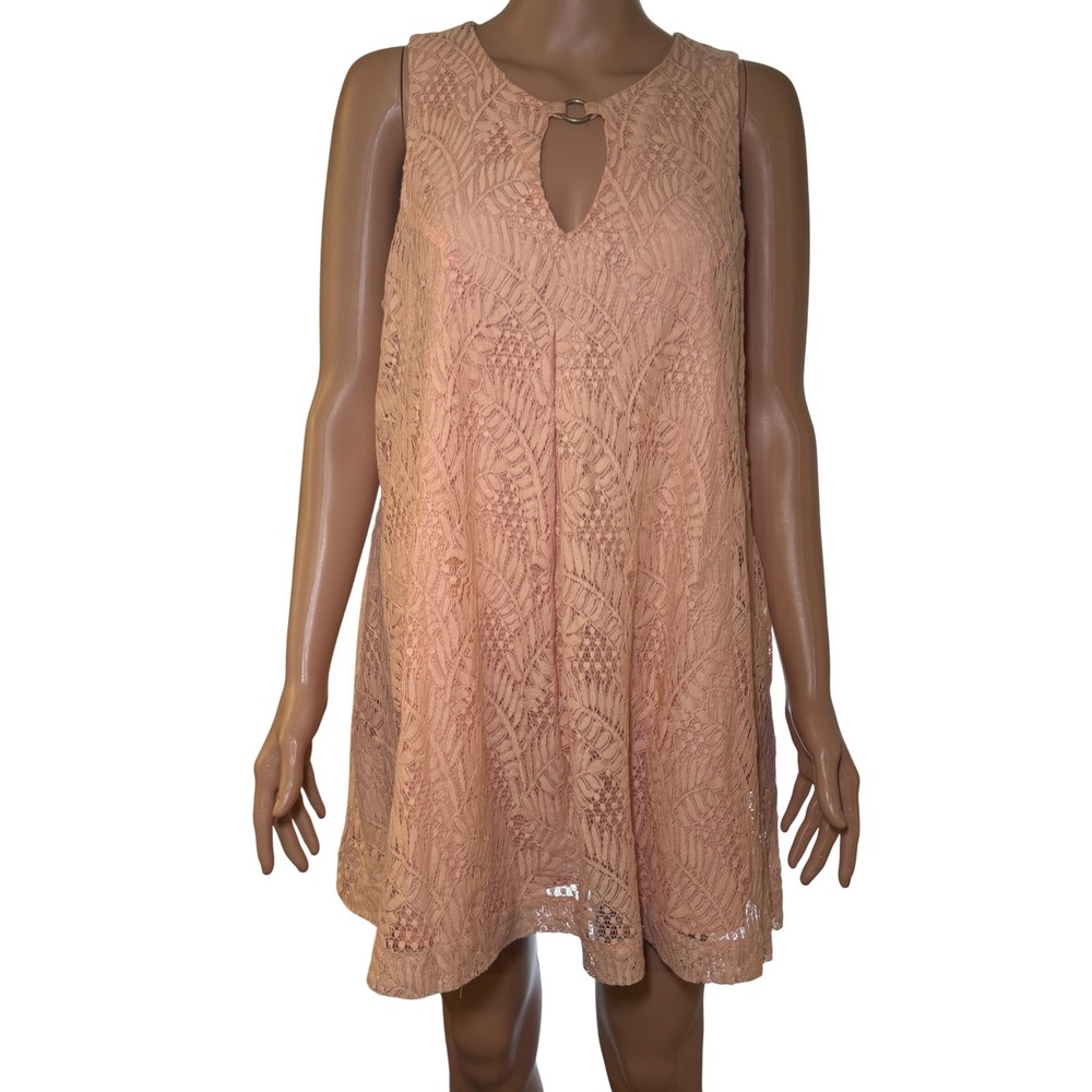 Umgee Peach Floral Lace Sleeveless Shift Dress Keyhole O-Ring Accent Womens‎ S